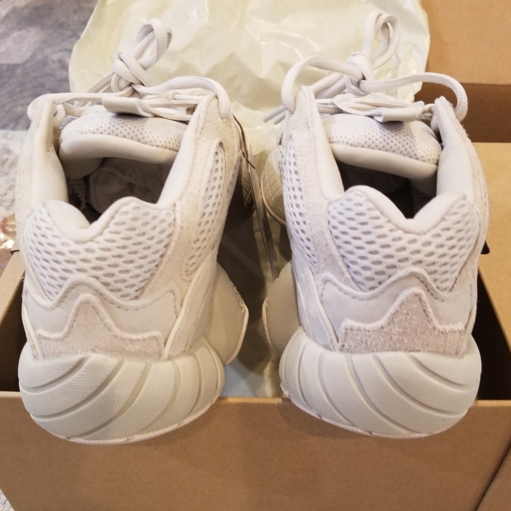 NEW YEEZY 500 BLUSH SIZE 7.5 SOLD OUT - Picture 3 of 8